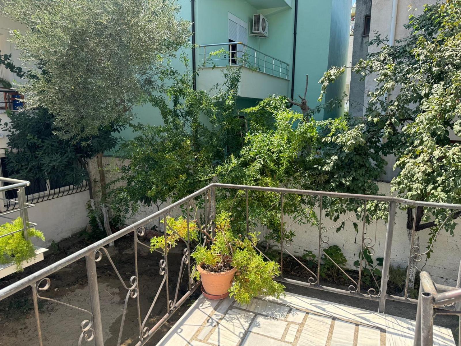 Ibras House Hotel Durres Ngoại thất bức ảnh